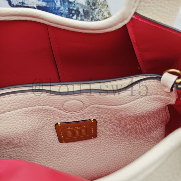 Coach Lana Shoulder Bag 23 - Picture 9 of 10